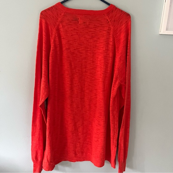 Logan Hill Long Sleeve Crew Neck - Picture 5 of 8